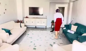 Esma İle Her Telden