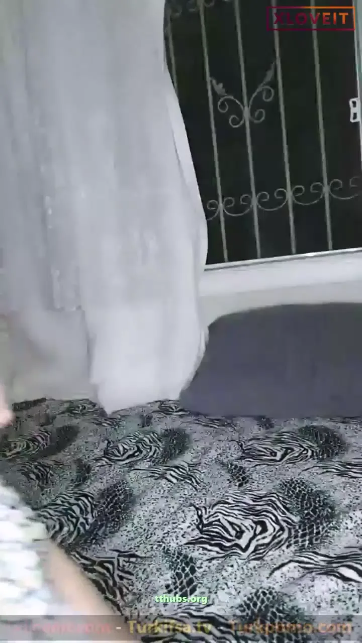 Bengüş Ifşa Kameraya Karşı Domalıp Yayın Yaptı