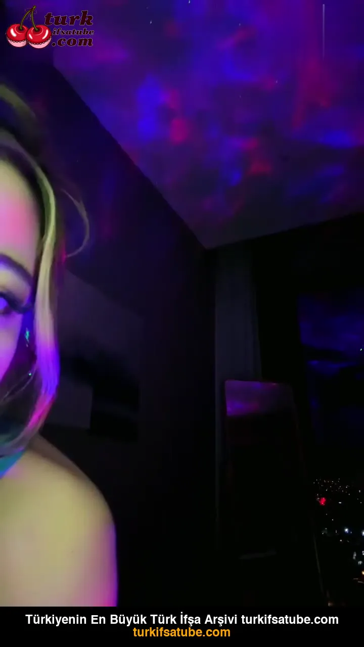 Poine Mükemmel renkli şovuyla pembe amını sulandırıyor Türk ifşa