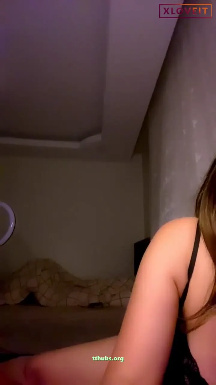 Tango Aylin yayında amını yalatıyor Türk ifşa