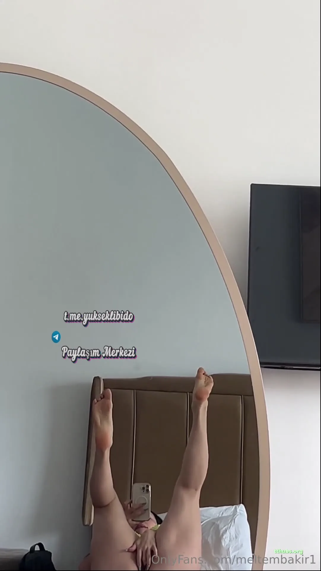 Meltem Bakır P kız amını parmaklıyor