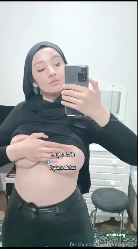 Memelerini Saklayarak Şov Yapıyor Türk ifşa