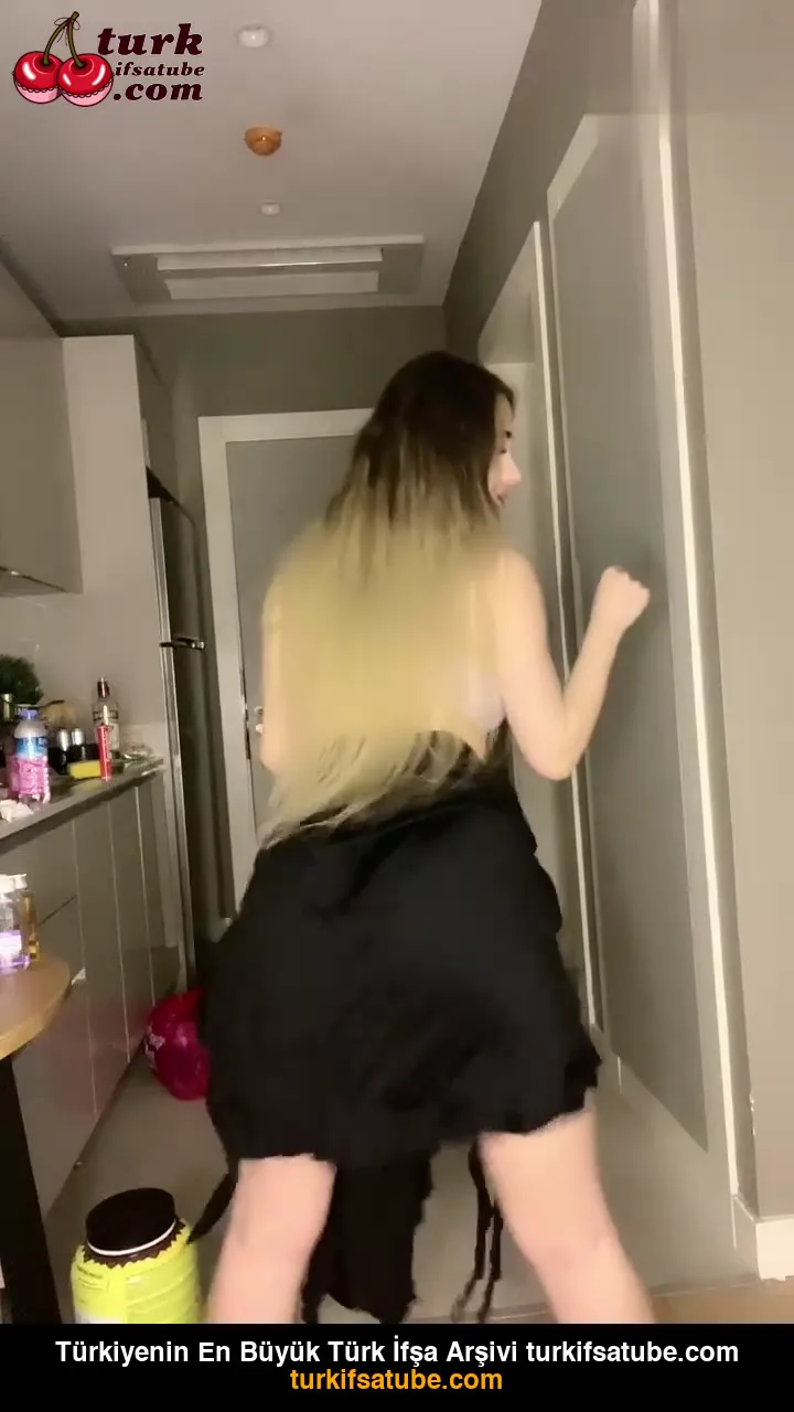 Poine Mükemmel dansı ile sikleri dimdik yapıyor Türk ifşa