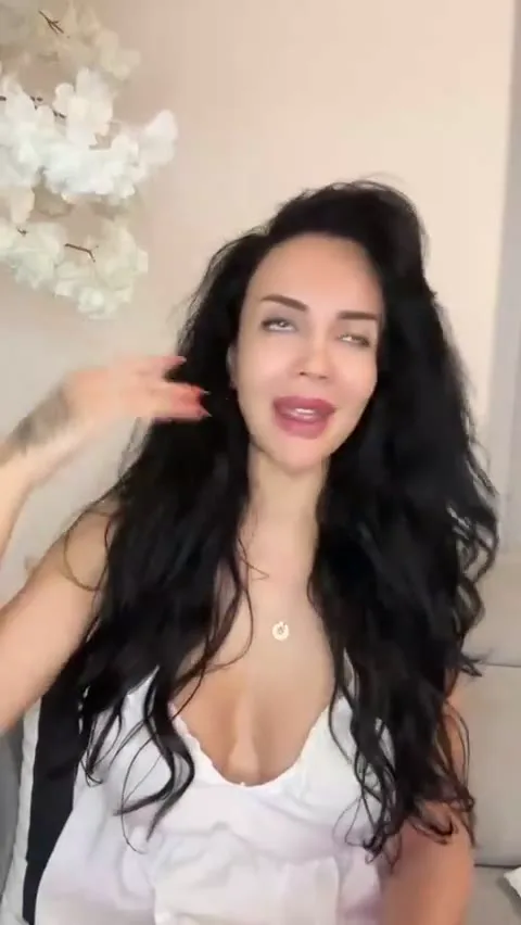 Melek Özçağan İfşa Videoları - Part 90