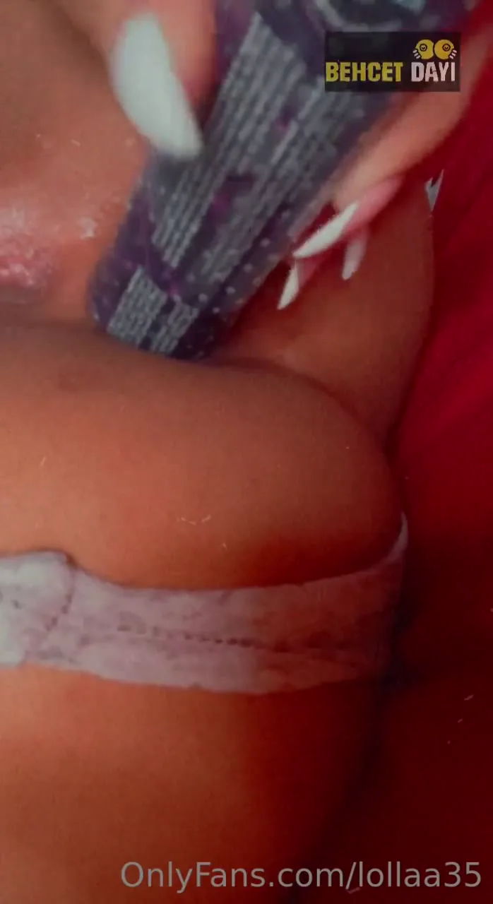 Sinem Bahar Yatakta Götünü Göstermek İçin Çabalıyor Türk İfşa